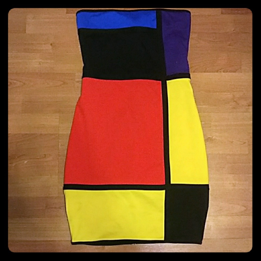 Sleeveless cocktail dress